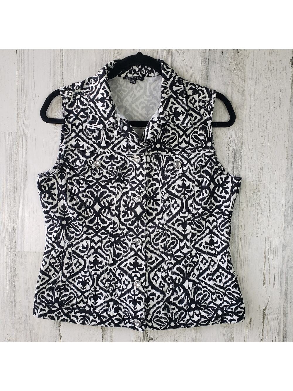 E39 By Eric Black & White Tailored Vest Medium